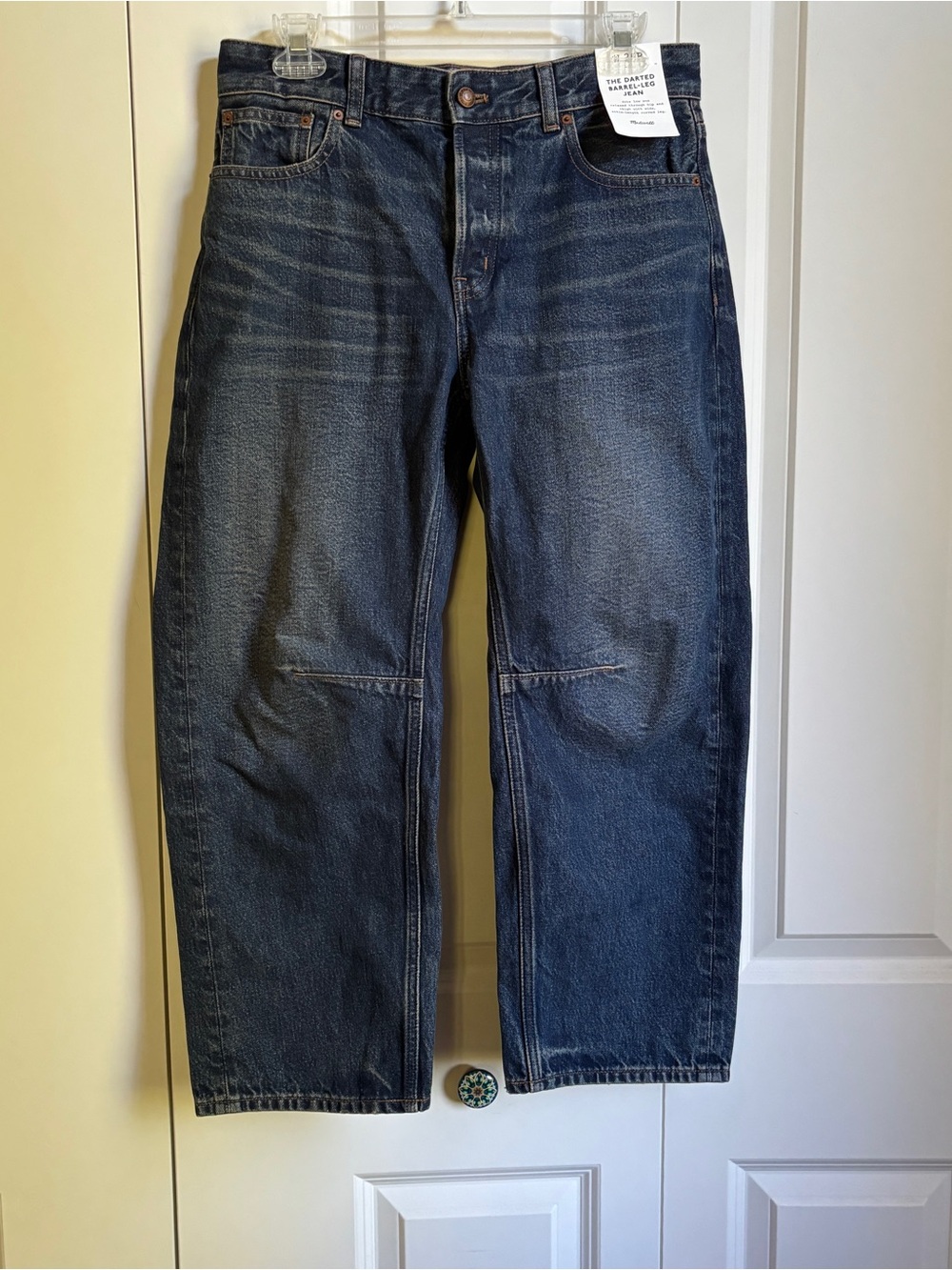 NWT Madewell Petite Darted Barrel-Leg Jean 26P